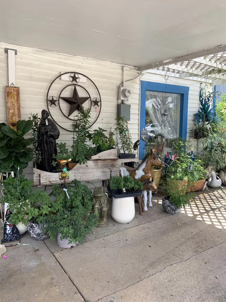 Busy Shops-Chappell TX