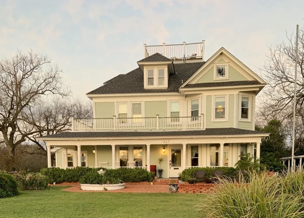 The Peaceful Pelican Bed and Breakfast in Palacios, TX